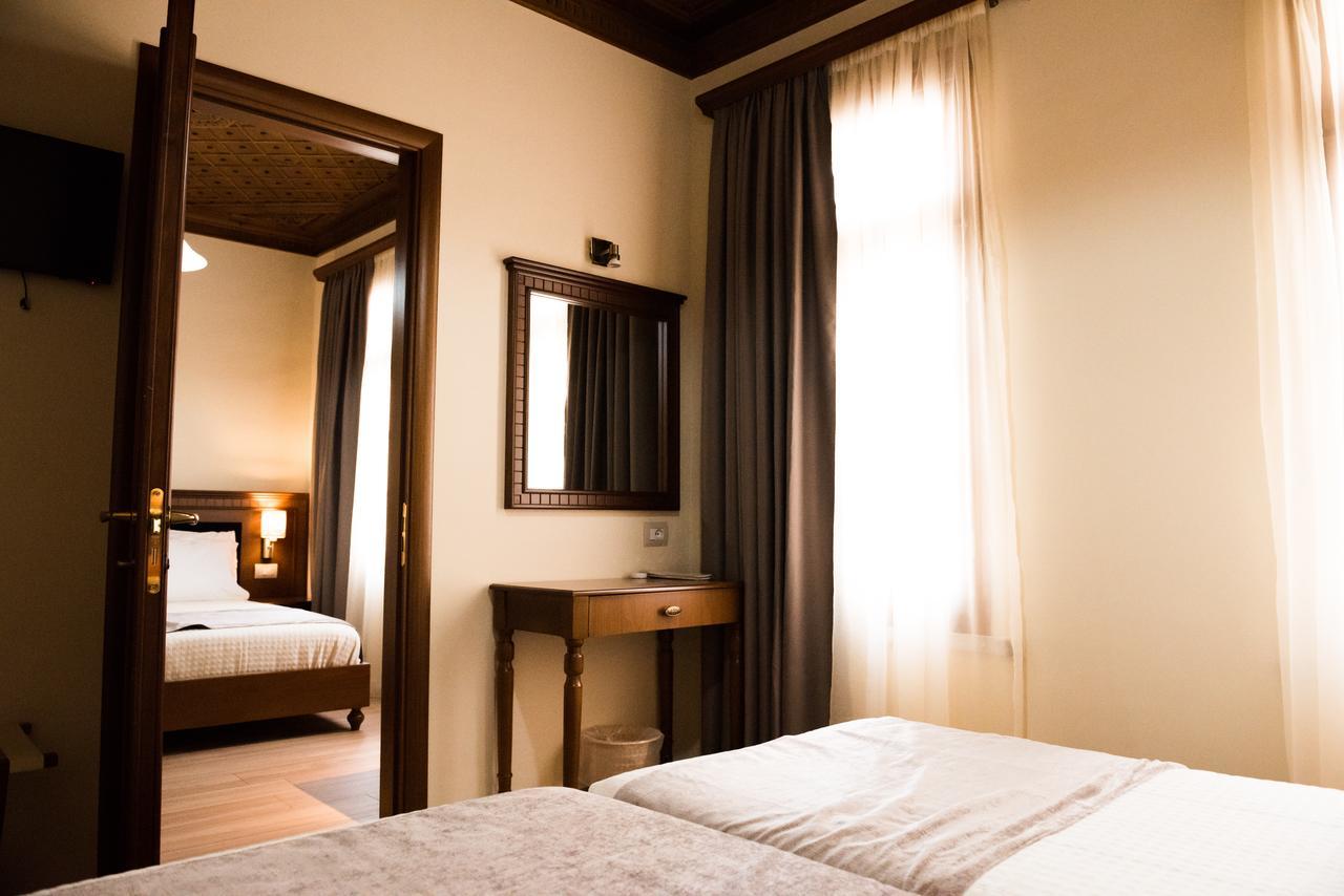Hotel Argjiro Gjirokastër Exterior foto